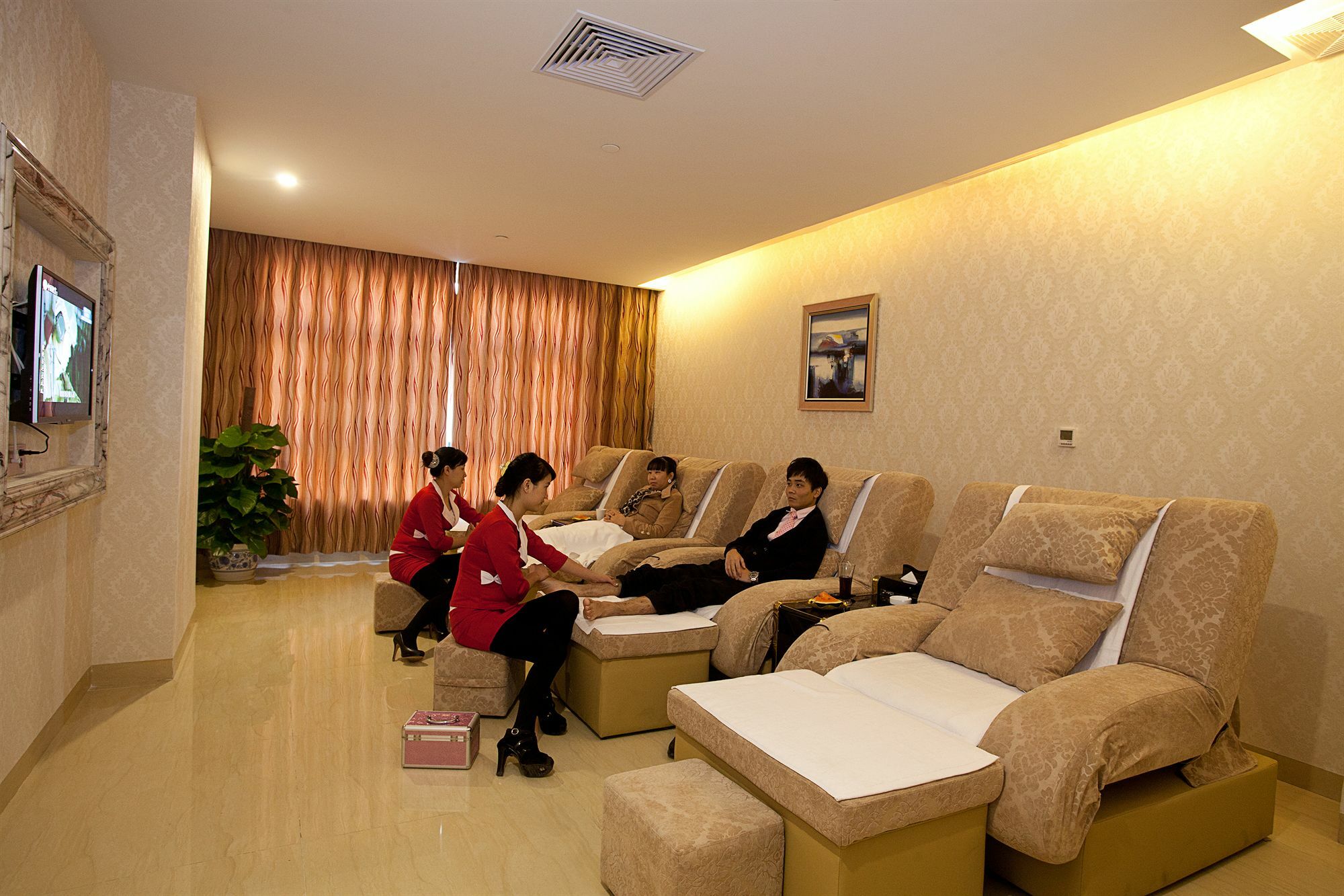 Oubon International Hotel Guangzhou Exterior photo