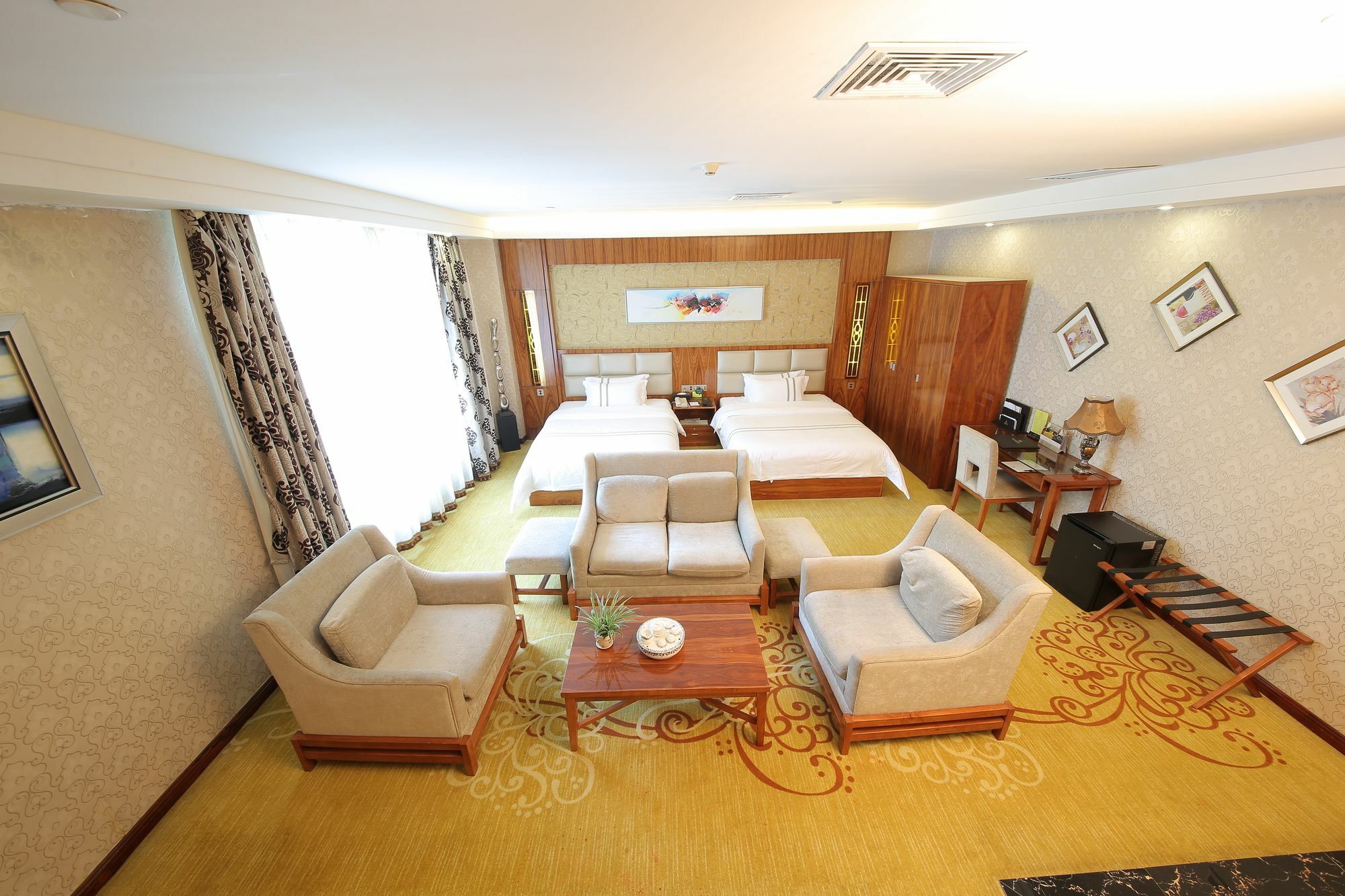 Oubon International Hotel Guangzhou Exterior photo